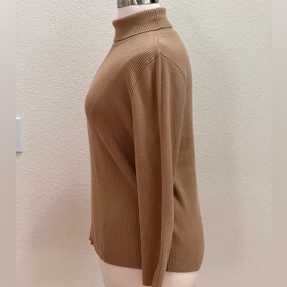 Appleseeds 2X brown t-neck sweater - Picture 3 of 7